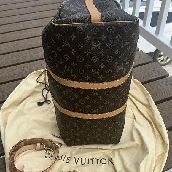 Louis Vuitton Monogram Canvas Duffel with Tan Accents - Picture 5 of 11